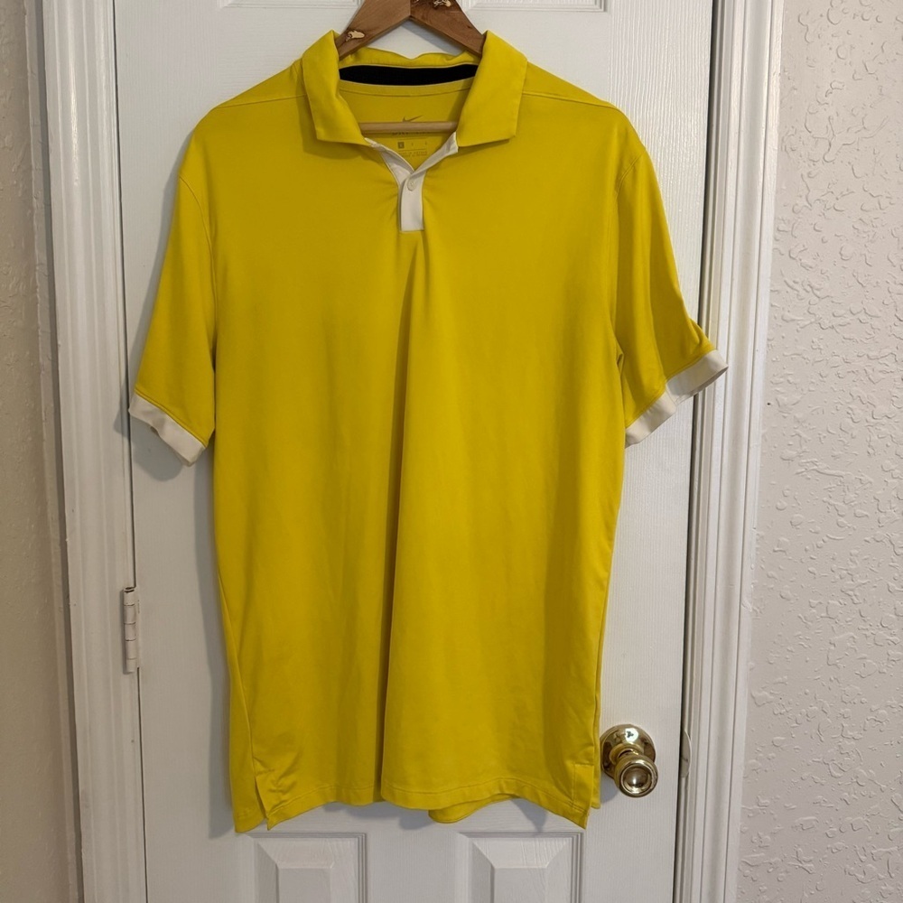 Nike Men's Dri-Fit Yellow Polo Large